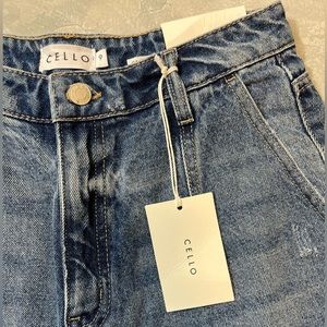 Cello Straight Mom Jeans Size 9